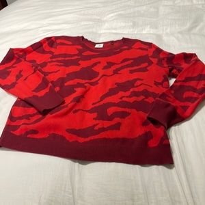 CAbi 3158 Red burgundy crew neck Camo Pullover Sweater size large